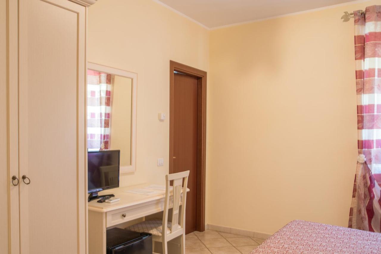 Bed and Breakfast L'Infinito Carbognano Экстерьер фото
